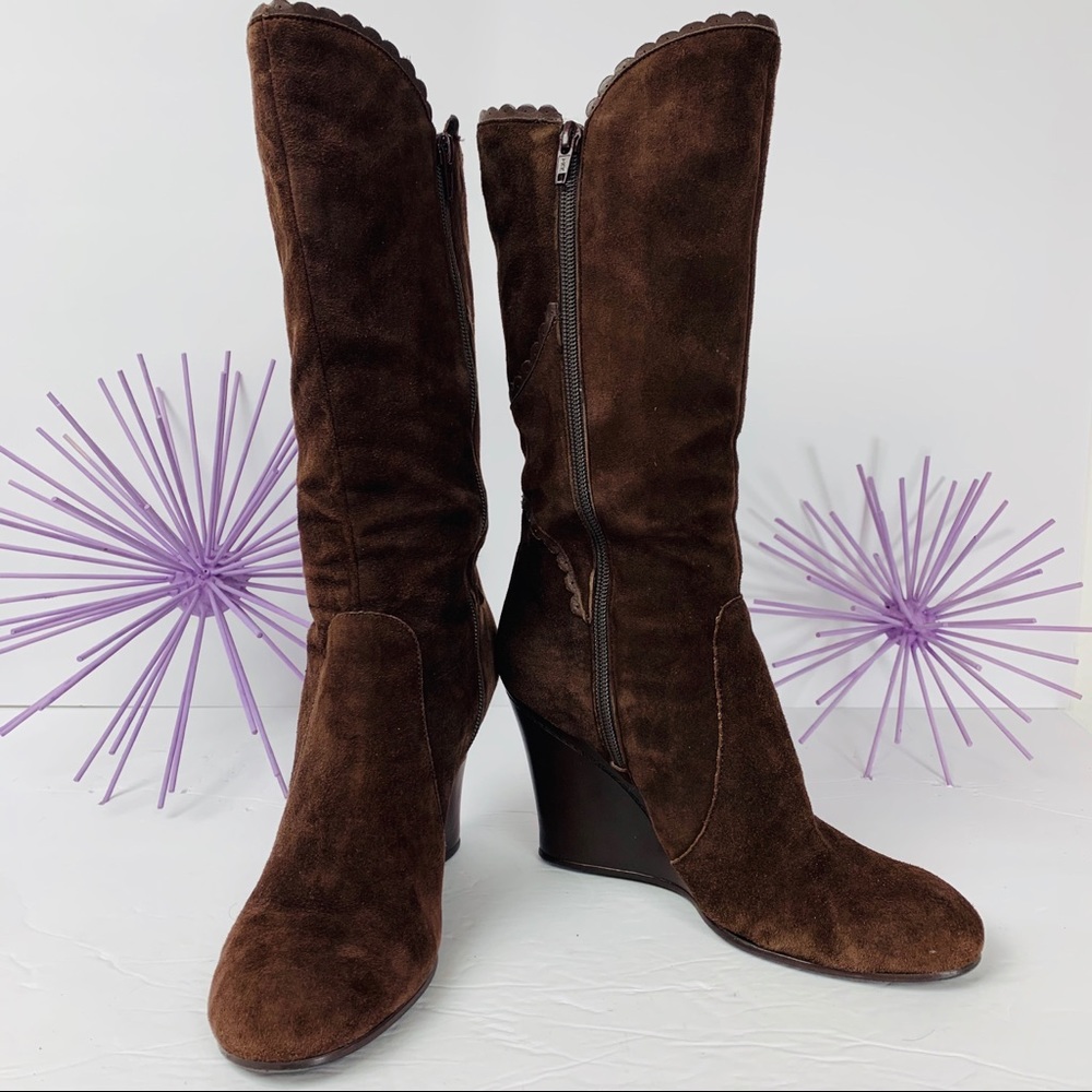 Vintage BCBG / Brown Suede Wedge Boot - Picture 3 of 8
